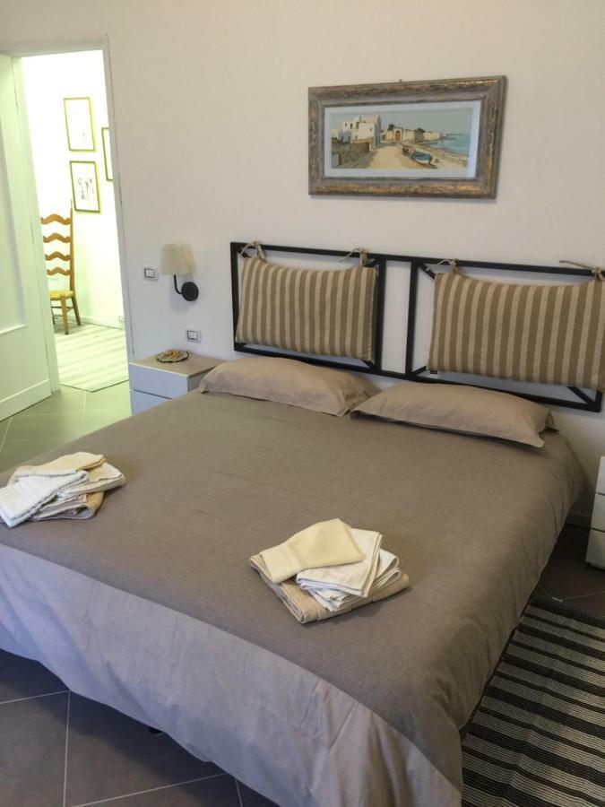 B&B Piazza Dante Nuoro 努奥罗 外观 照片